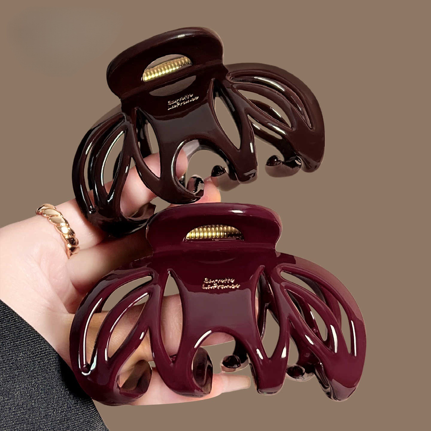 Women'S Red Accessories - Pinza de Pelo Grande con Diseño